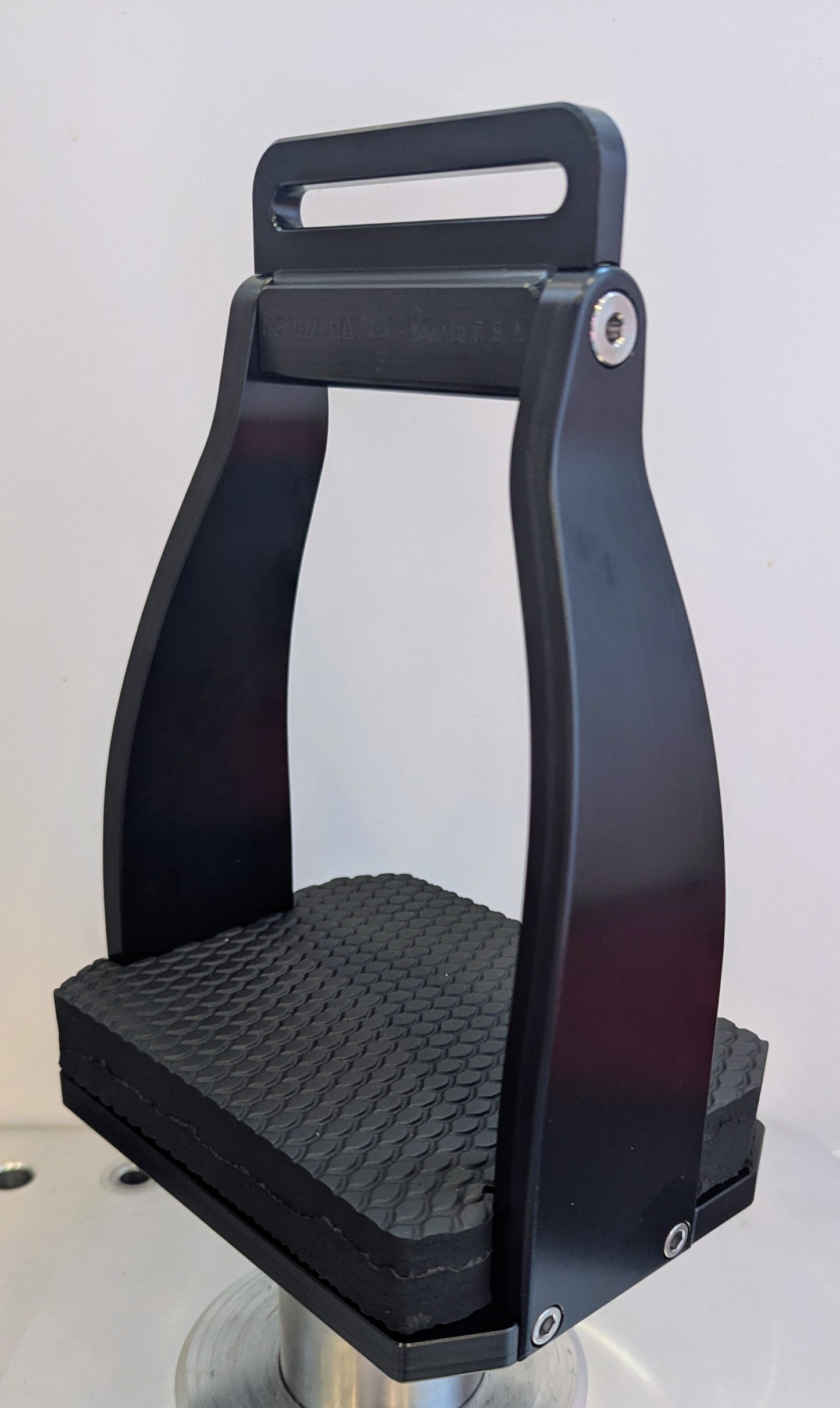 Black J&S Ultra Trek Stirrups