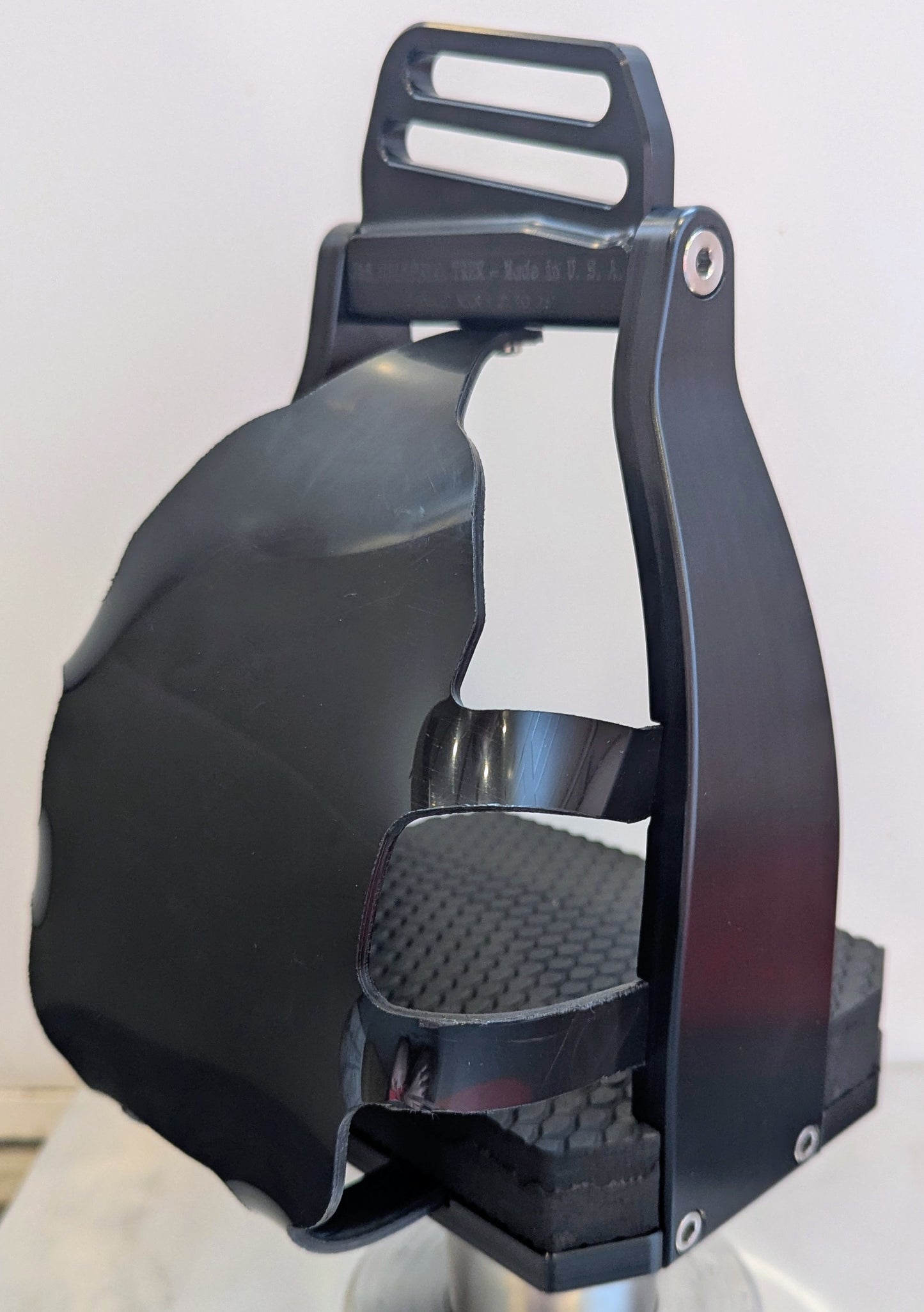 Black J&S Ultra Trek Stirrups